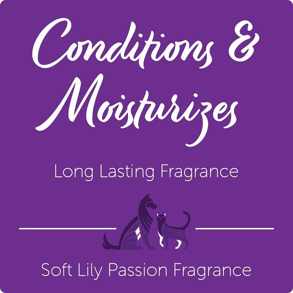 Soft Lily Passion Conditions & Moisturizes Daily Spritz for Dogs & Cats - Image 2